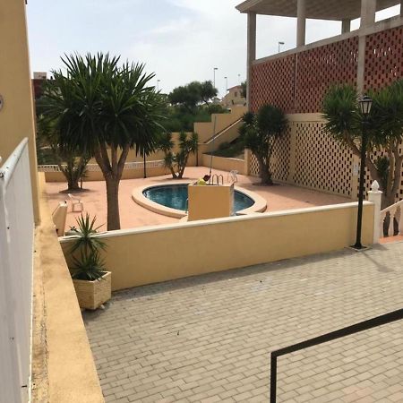 Amazing Villamartin House Sleeps 6 With Pool Villacosta Exterior photo